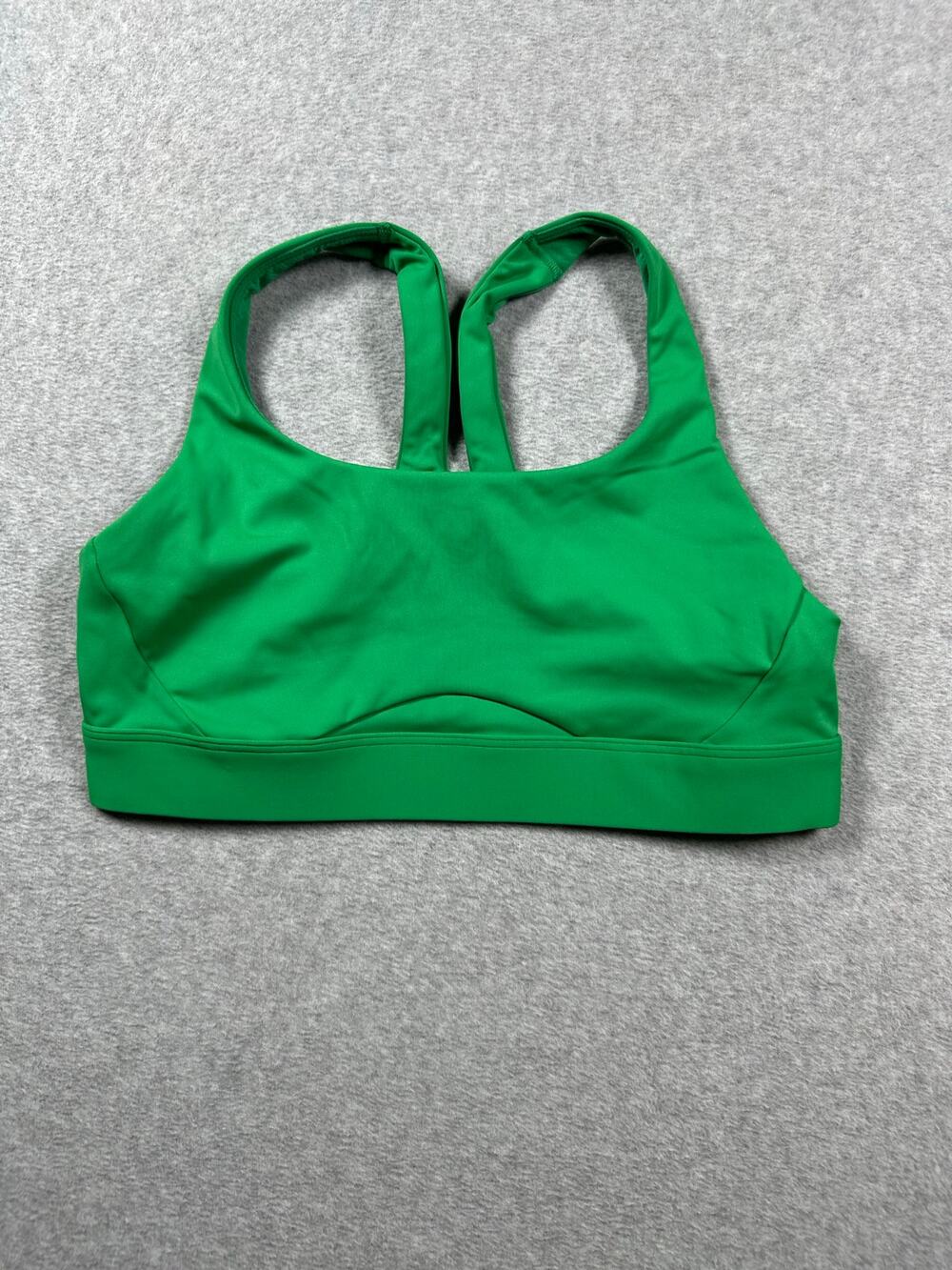 Athleta Vital Athleisure Sports Bra Women's Medium Green Racerback Straps V-Neck